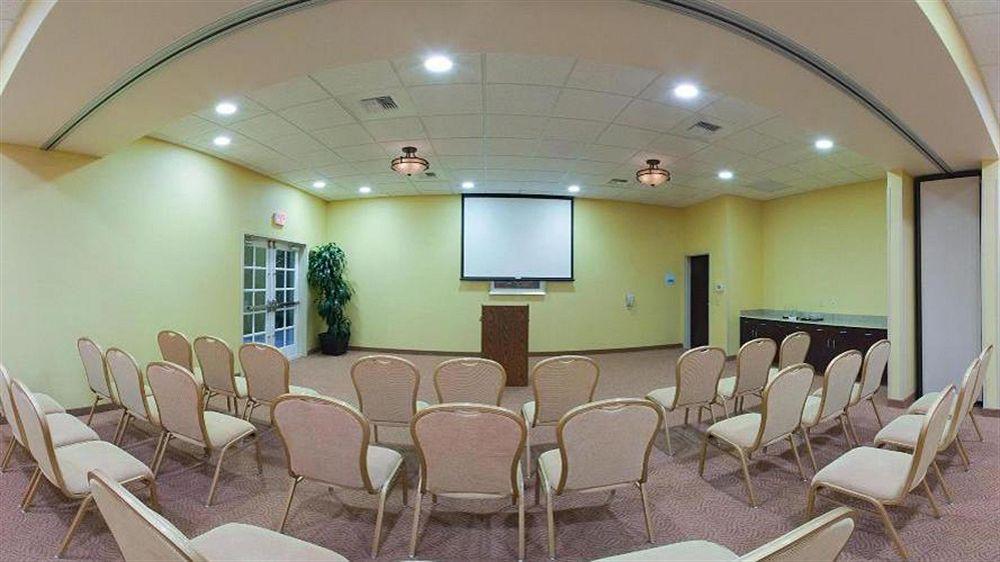 Holiday Inn Express Hotel & Suites Napa Valley-American Canyon By Ihg Екстер'єр фото