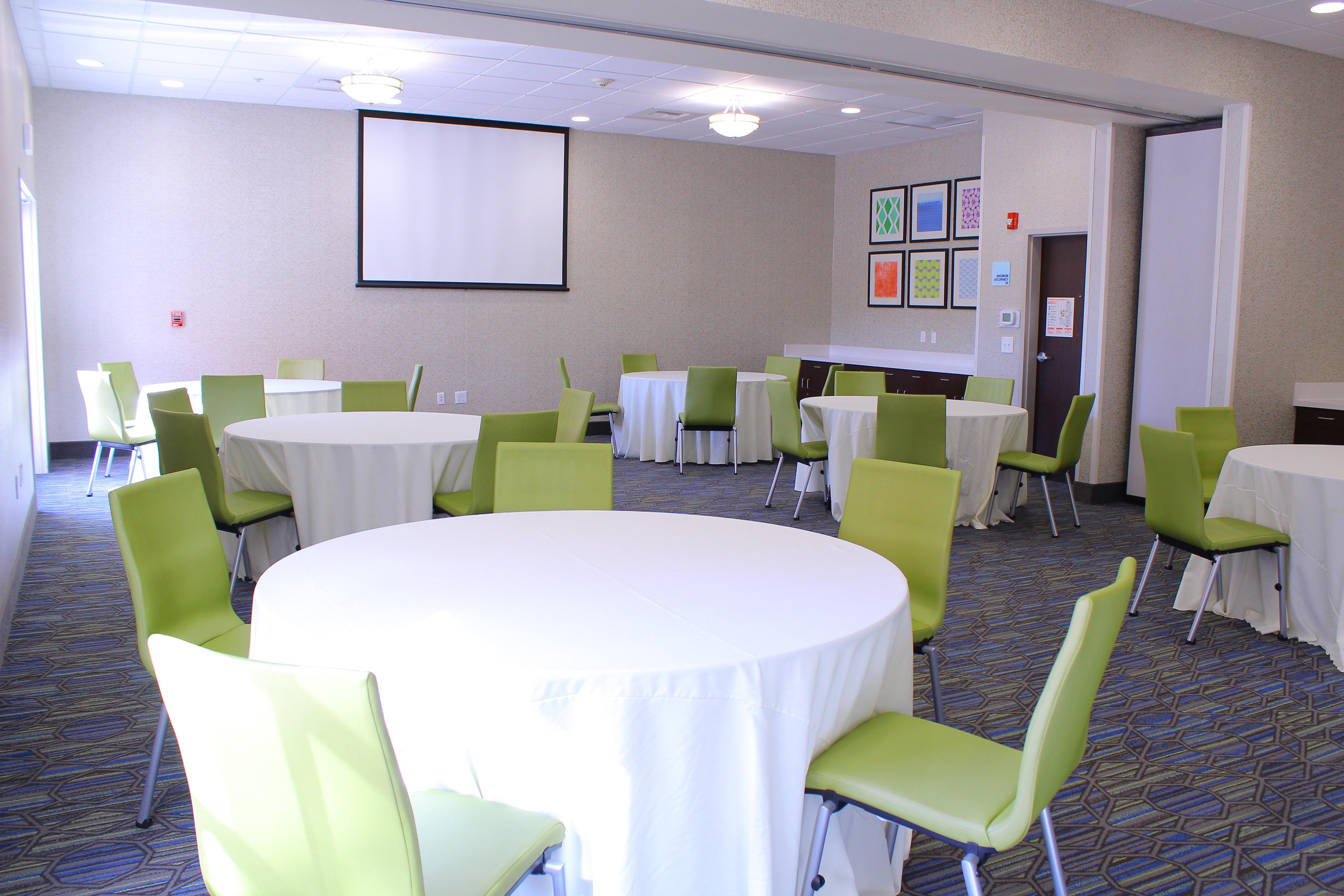 Holiday Inn Express Hotel & Suites Napa Valley-American Canyon By Ihg Екстер'єр фото