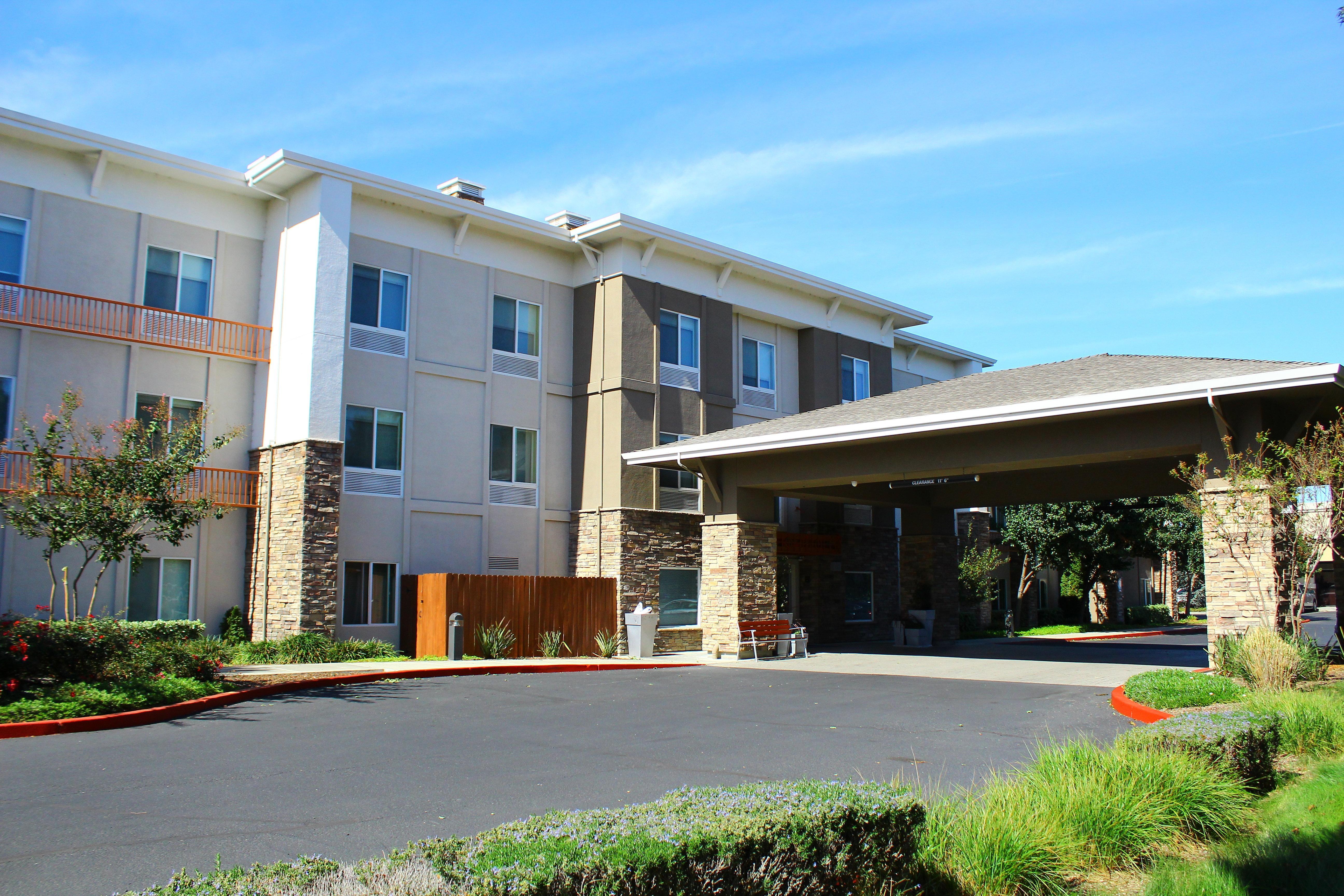Holiday Inn Express Hotel & Suites Napa Valley-American Canyon By Ihg Екстер'єр фото