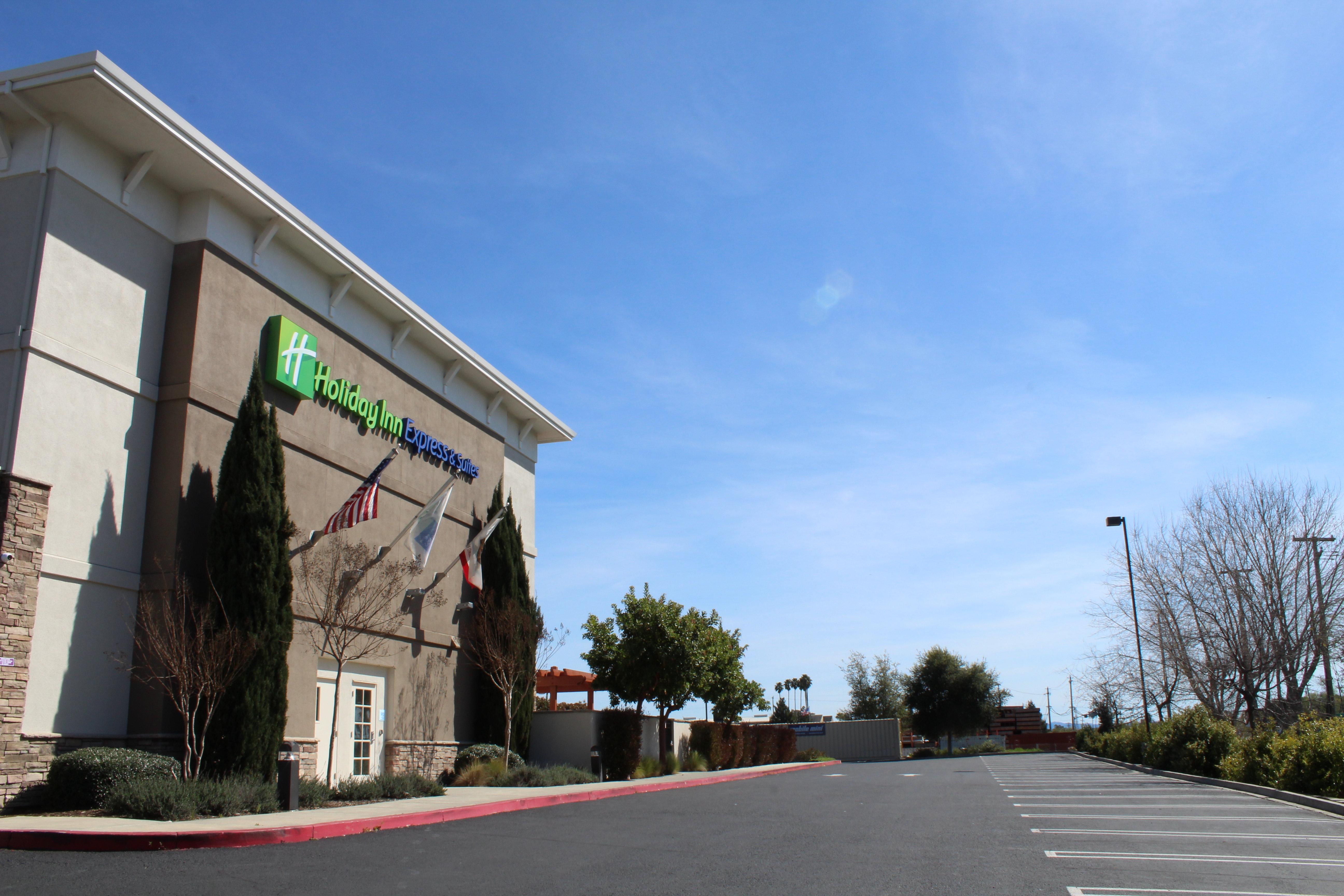 Holiday Inn Express Hotel & Suites Napa Valley-American Canyon By Ihg Екстер'єр фото