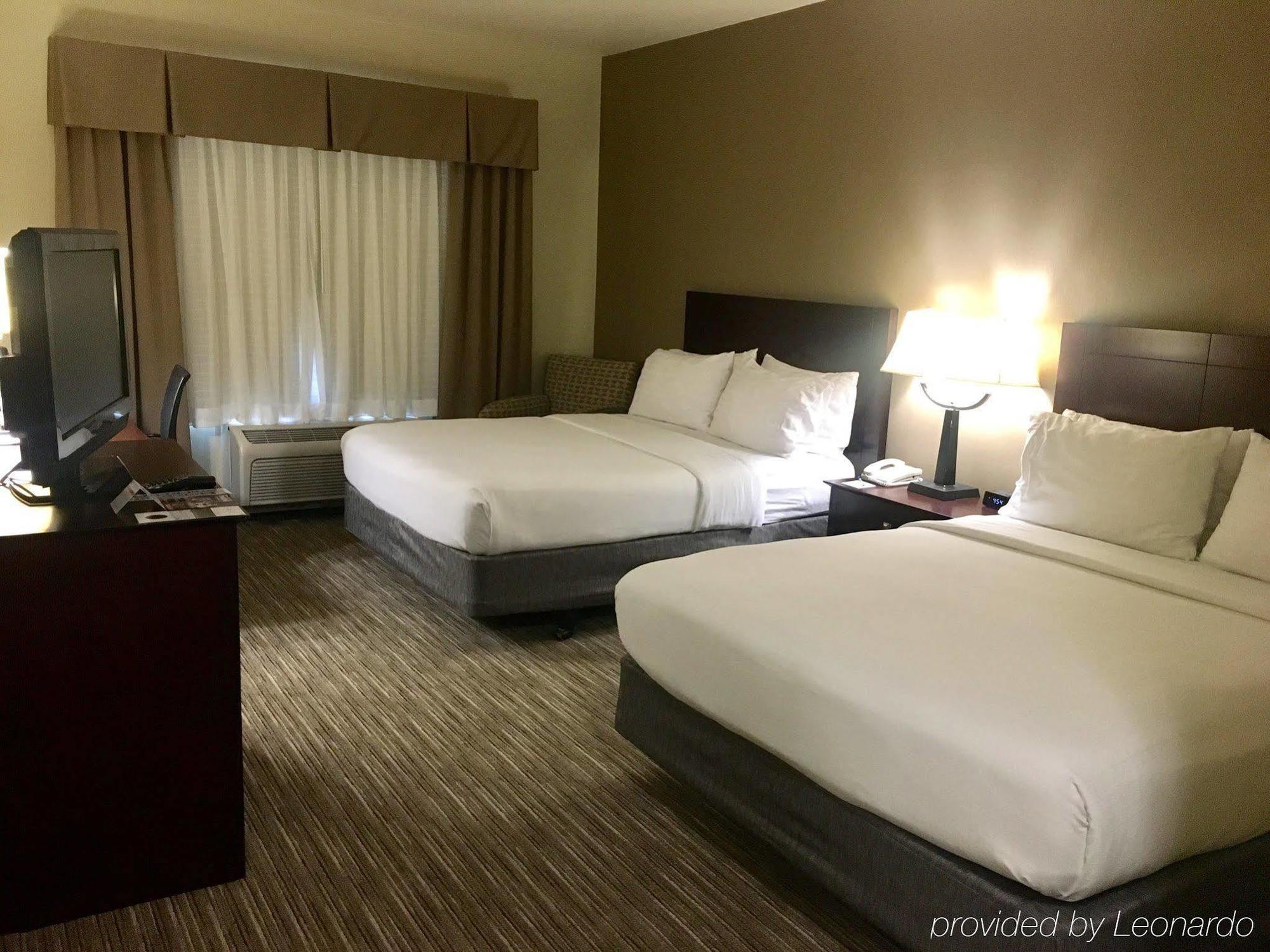 Holiday Inn Express Hotel & Suites Napa Valley-American Canyon By Ihg Екстер'єр фото