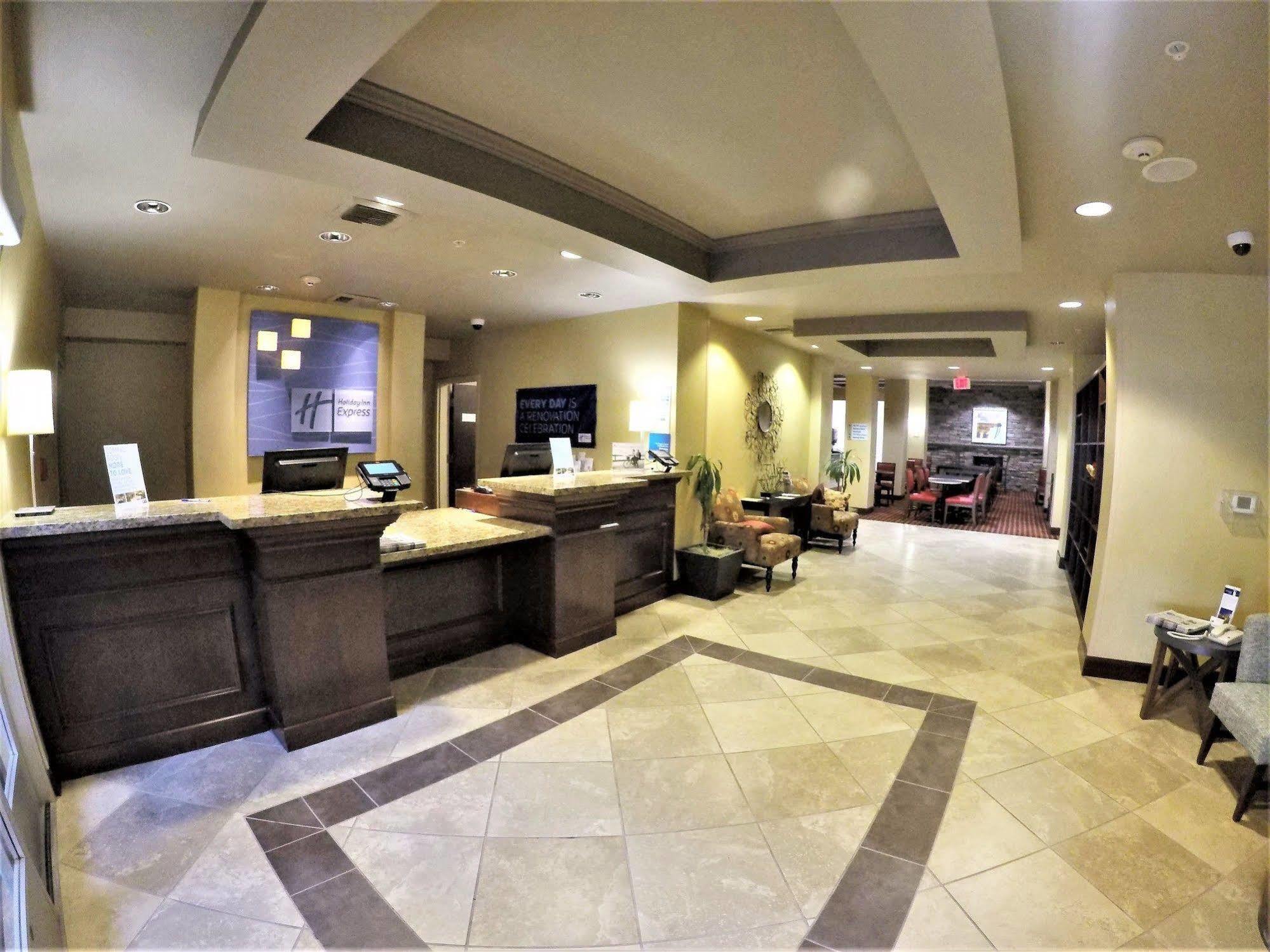 Holiday Inn Express Hotel & Suites Napa Valley-American Canyon By Ihg Екстер'єр фото