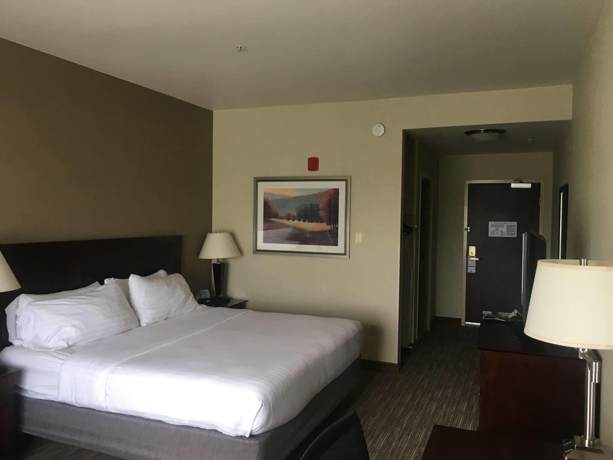 Holiday Inn Express Hotel & Suites Napa Valley-American Canyon By Ihg Екстер'єр фото