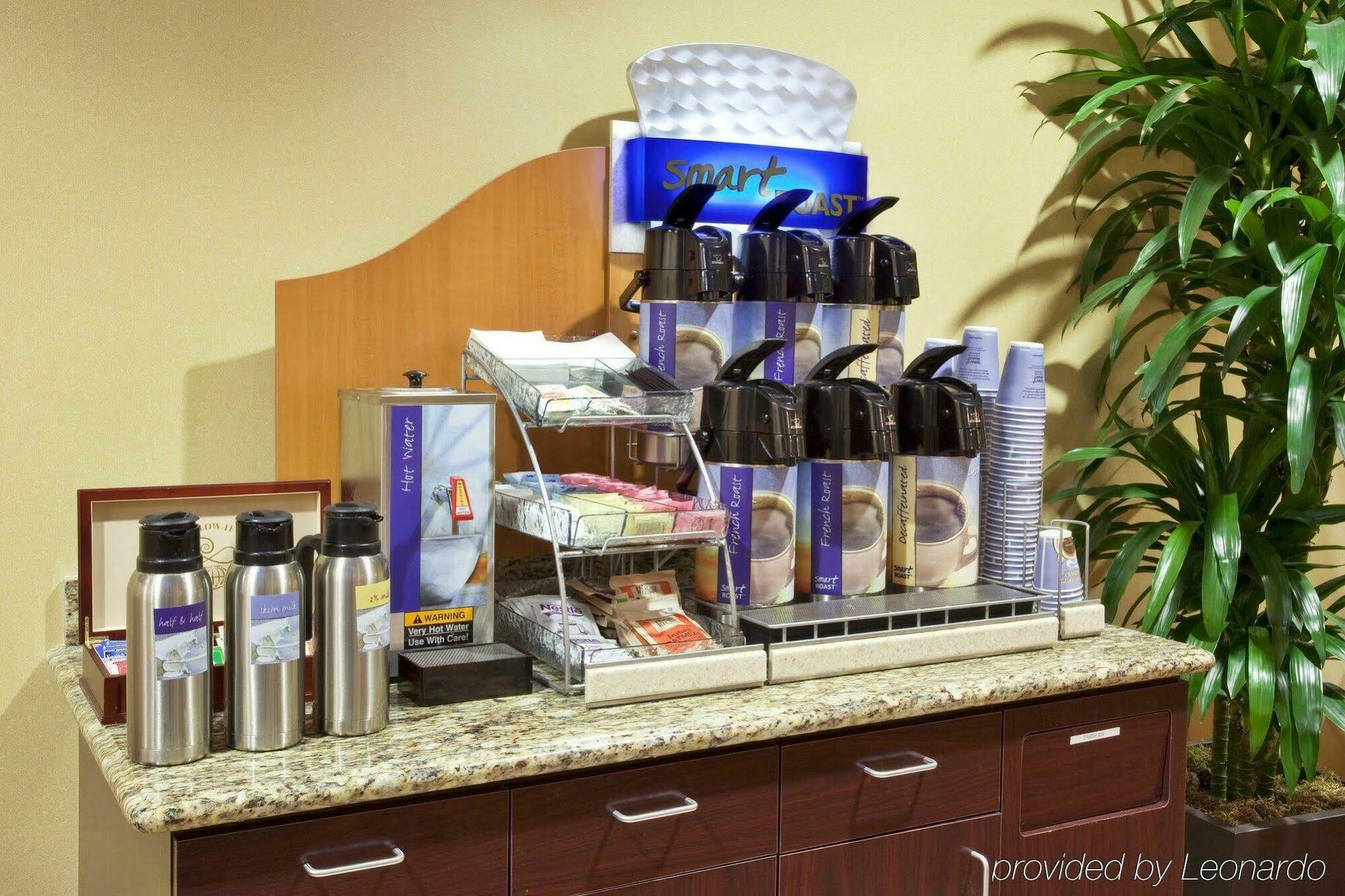 Holiday Inn Express Hotel & Suites Napa Valley-American Canyon By Ihg Екстер'єр фото