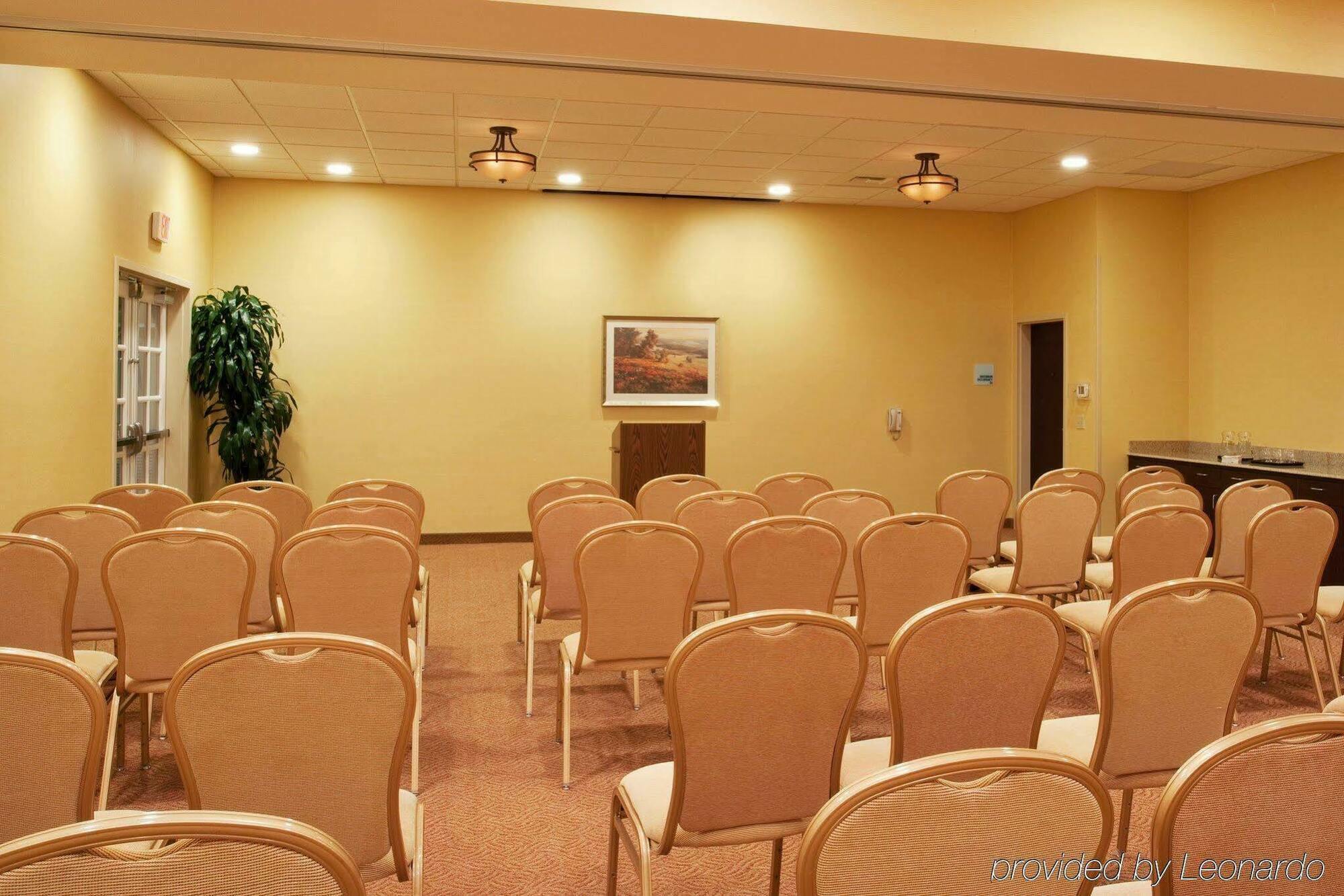 Holiday Inn Express Hotel & Suites Napa Valley-American Canyon By Ihg Екстер'єр фото